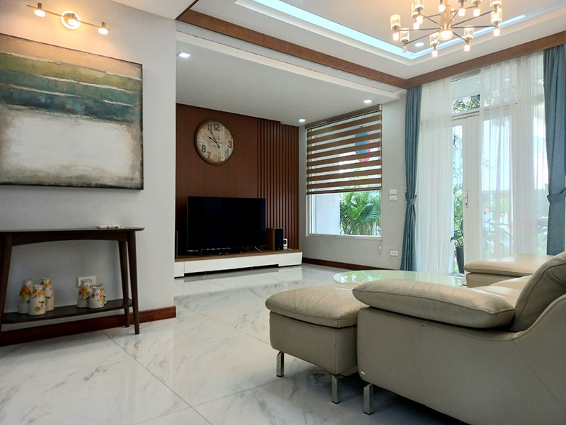 162sqm villa for rent in Vuon Tung , 3 bedrooms 3