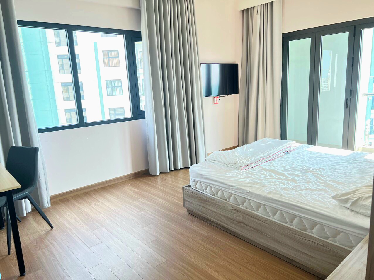 3 bedrooms apartment in Park 1 building with 212sqm 4