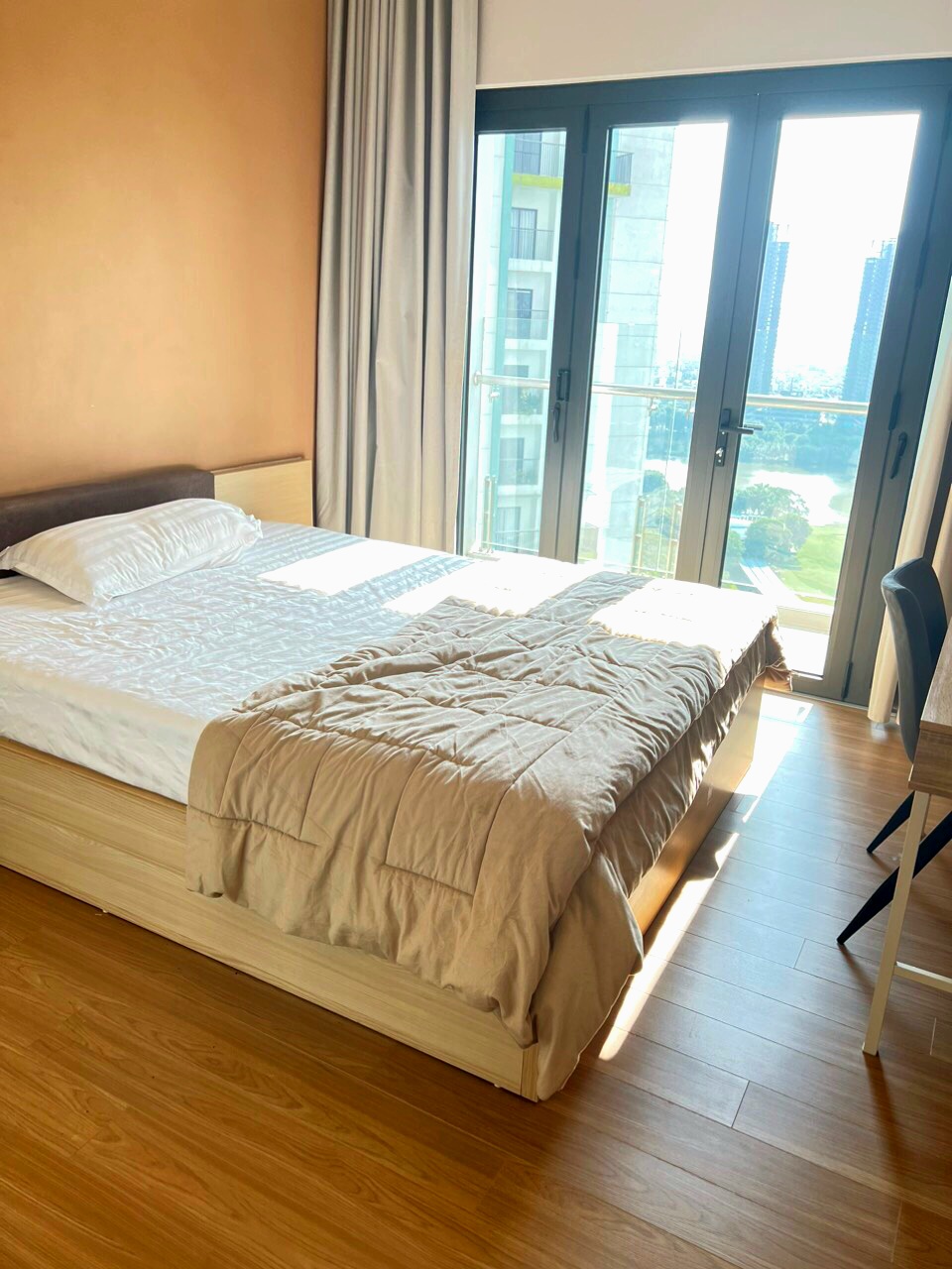 3 bedrooms apartment in Park 1 building with 212sqm 6