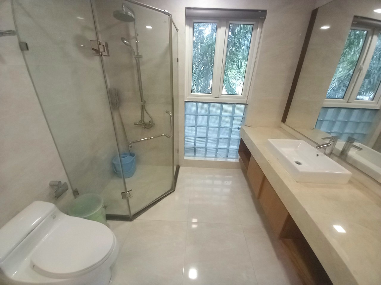 3 bedrooms villa in Ecopark for rent , fully furnished 10