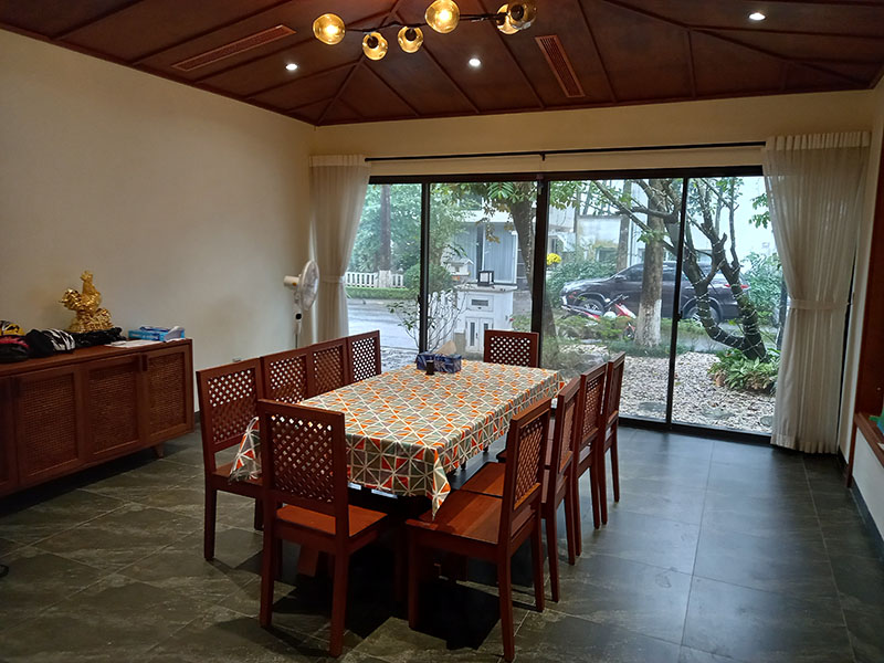 450sqm , 3 bedrooms fully furnished villa in Vuon Mai 9
