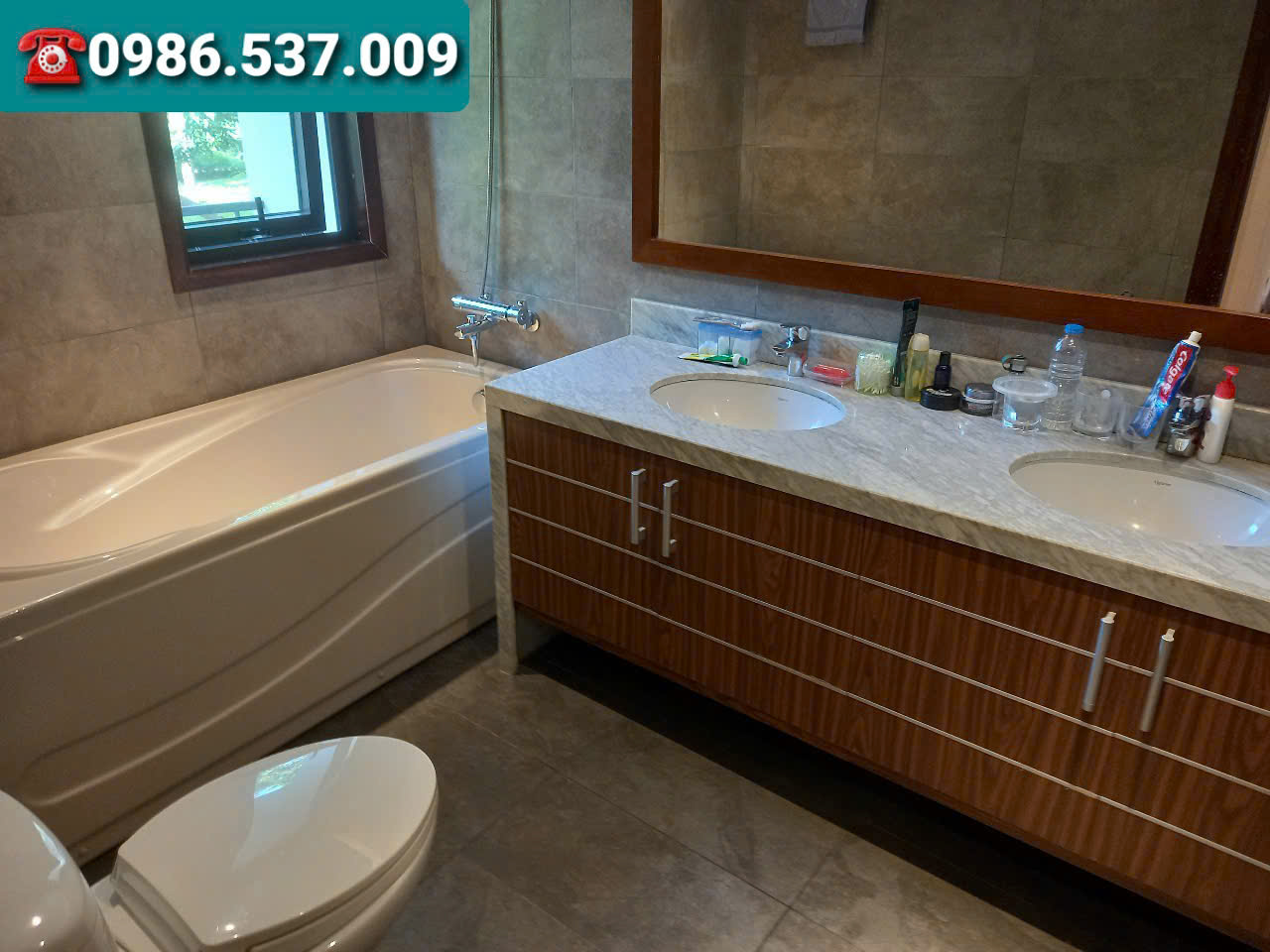 5 bedrooms fully furnished villa for rent in Mimosa 8