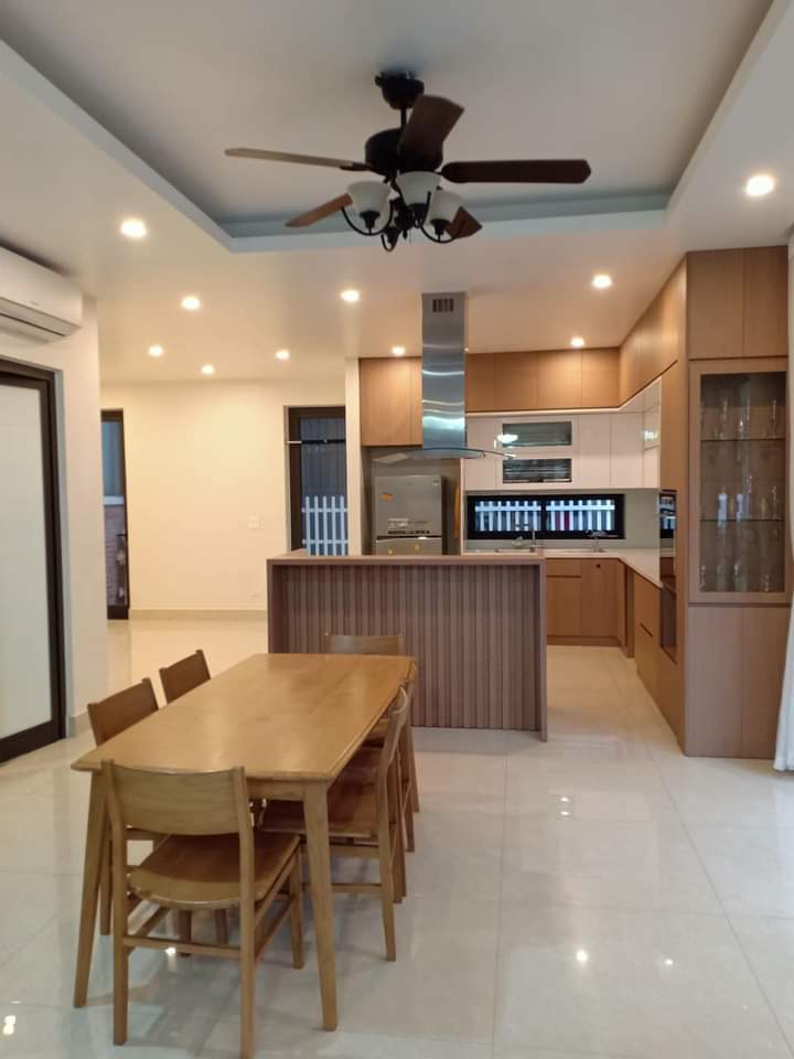 5 bedrooms furnished villa in Mimosa , Ecopark 4