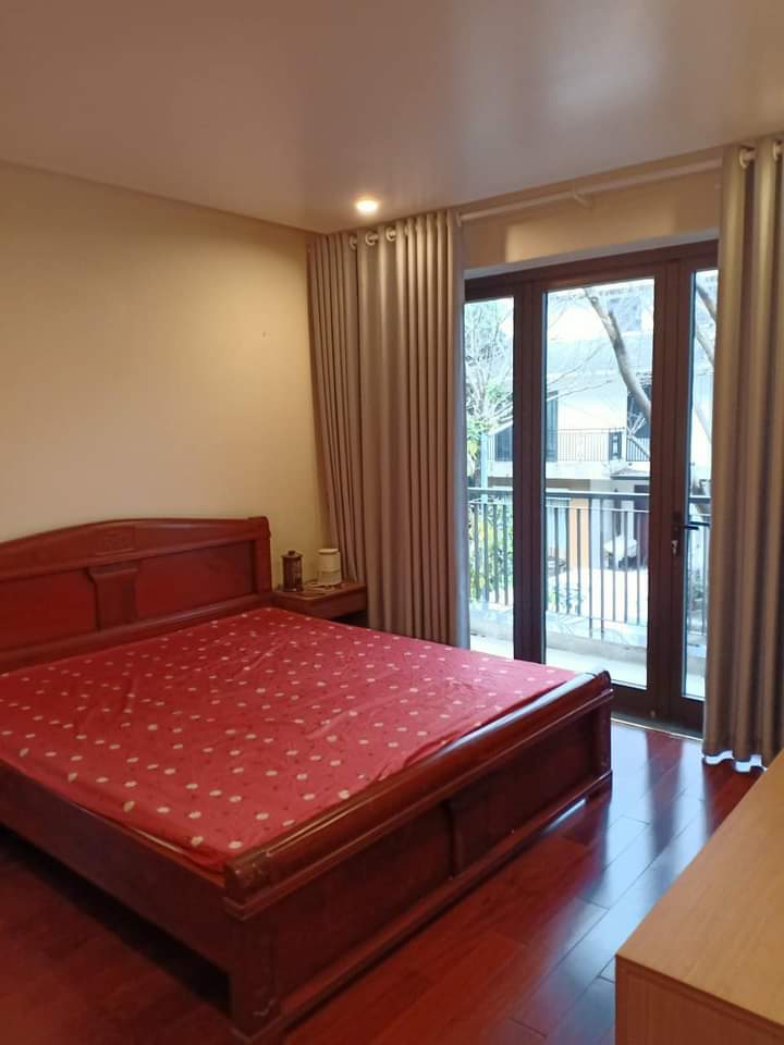 5 bedrooms furnished villa in Mimosa , Ecopark 6