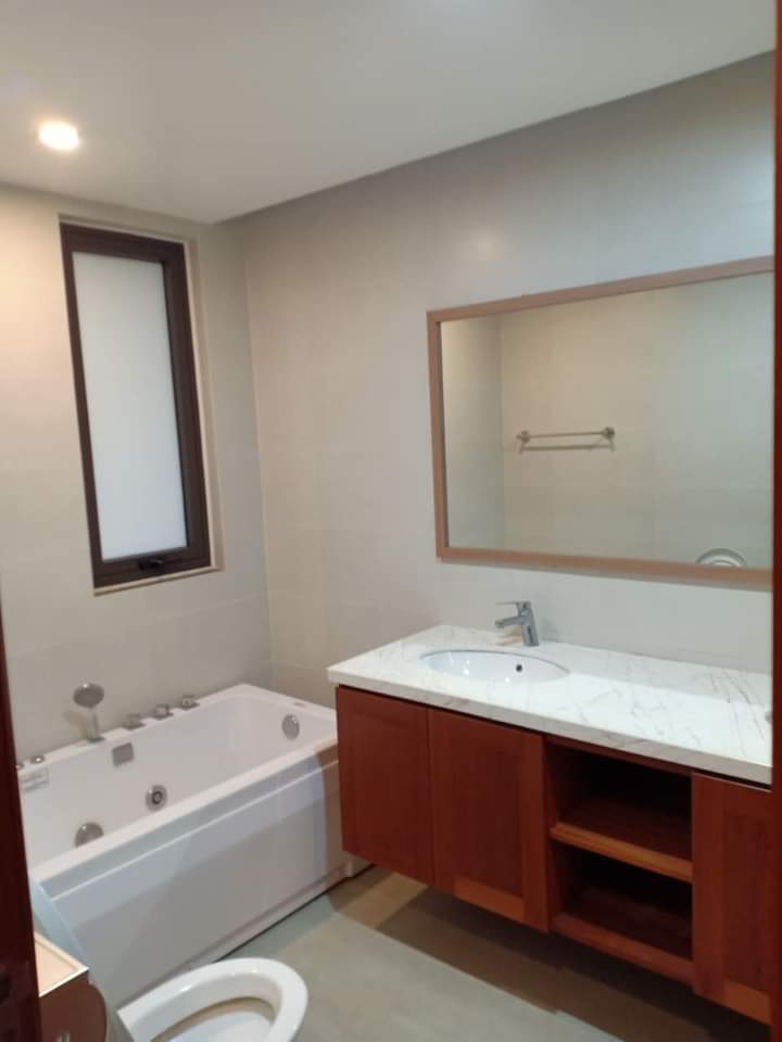 5 bedrooms furnished villa in Mimosa , Ecopark 7