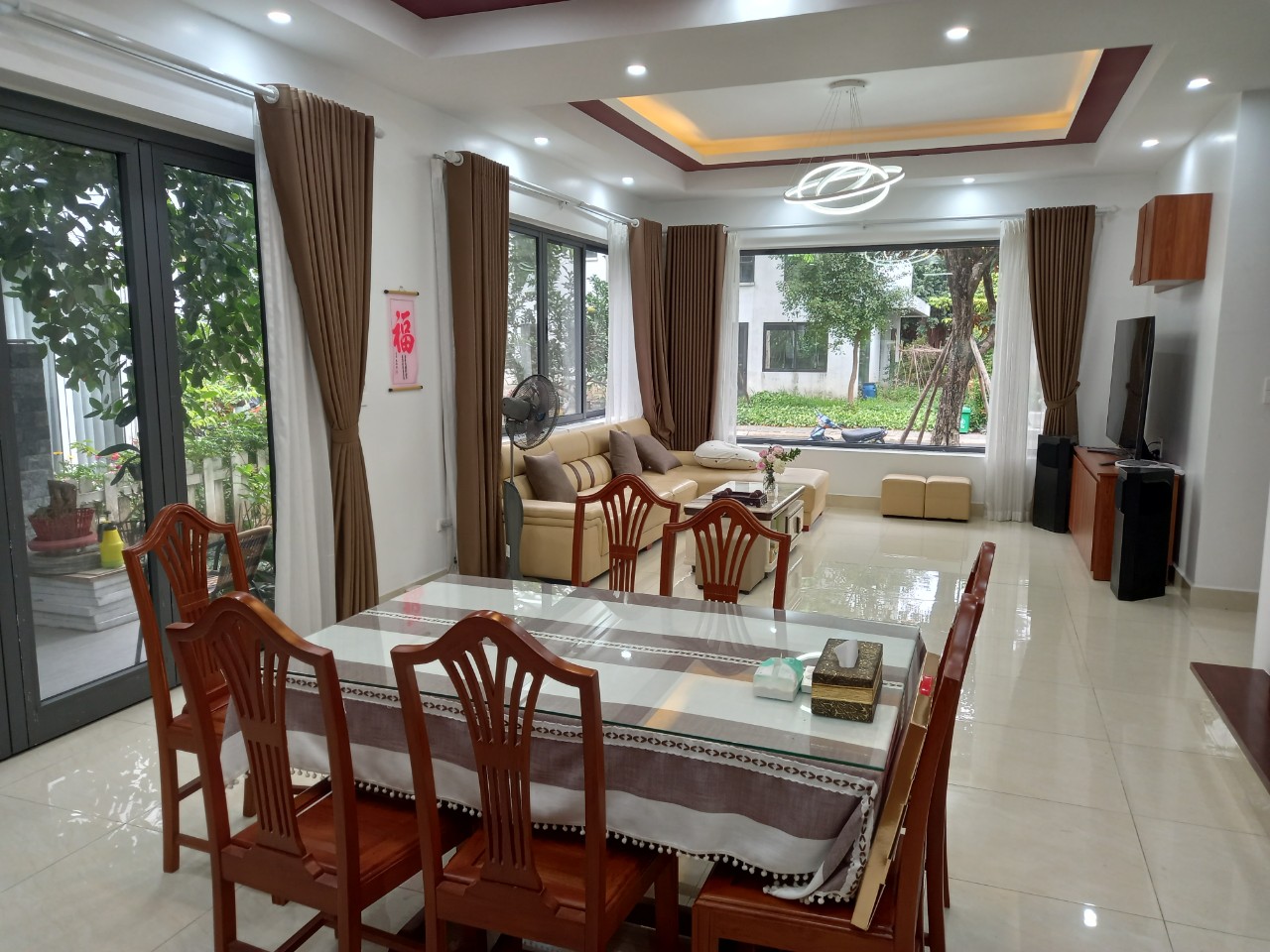 5 bedrooms villa for rent in Parkriver , ecopark 4