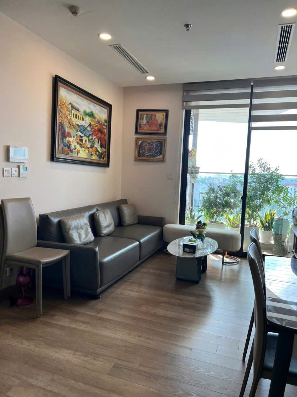 Bán căn góc solforest 2 diện tích 63m2, 2 phòng ngủ , 2wc , hướng ĐN view đảo 2