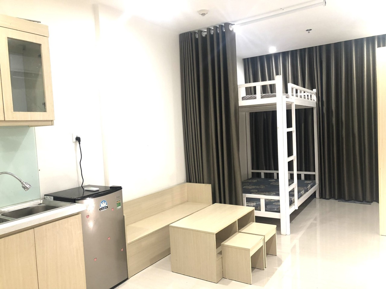 Bán cắt lỗ căn hộ Studio diện tích 25m2 đủ đồ tầng thấp toà S1.12 Vinhomes Ocean Park 2