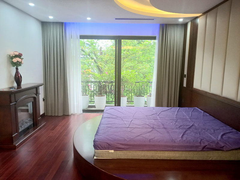 Beautiful 4 bedrooms furnished villa in Mimosa 18