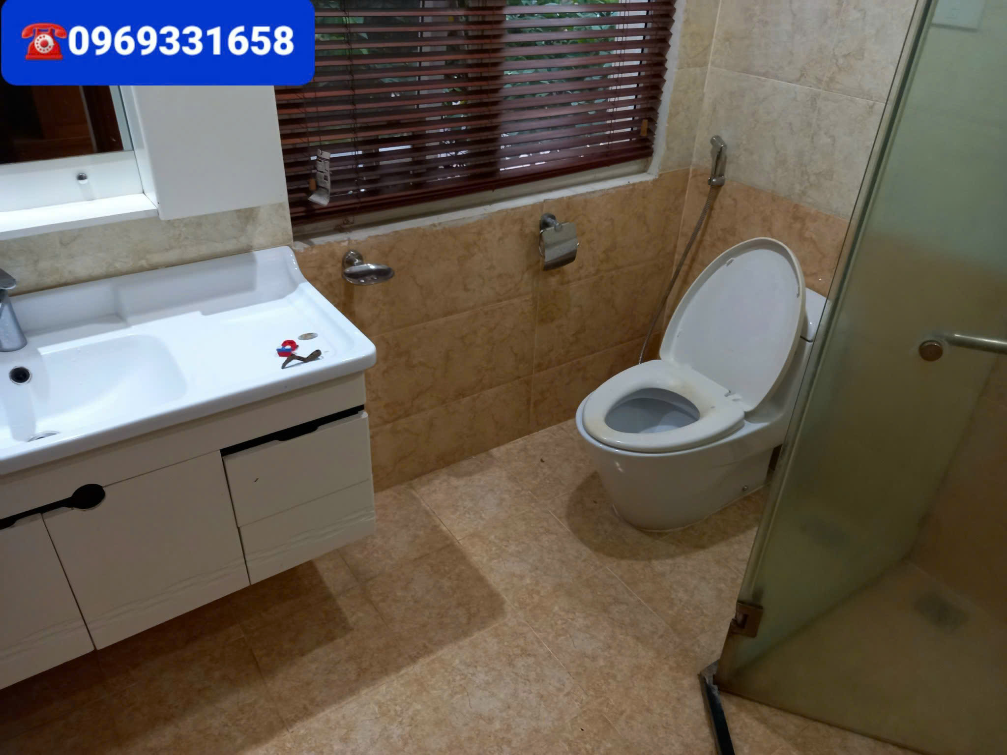 Biệt thự song lập 3 phòng ngủ, đủ đồ giá tốt bên Vườn Tùng Ecopark cần cho thuê 5