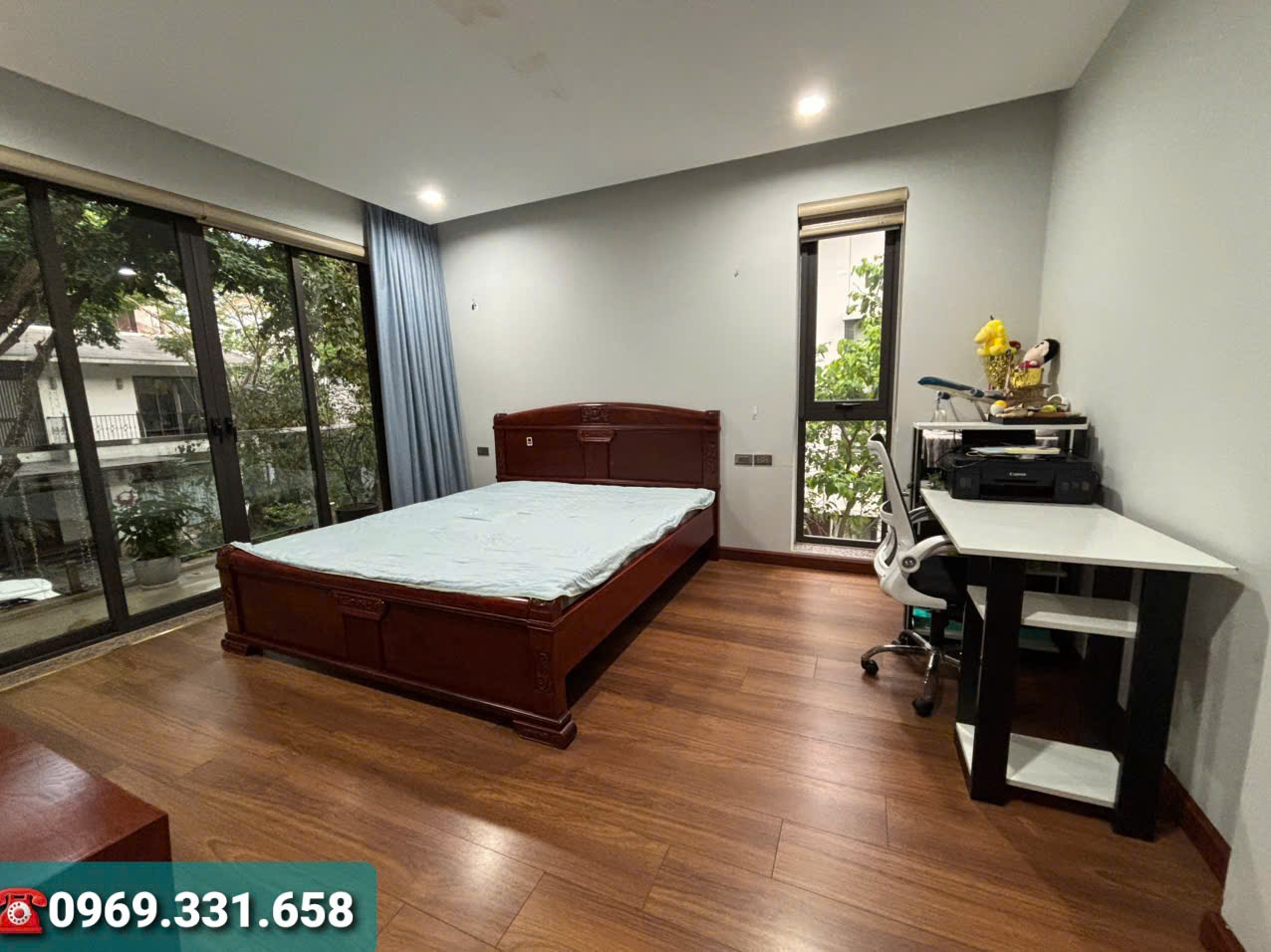 Biệt thự song lập 5 phòng ngủ, đủ đồ giá tốt bên Mimosa Ecopark cho thuê 4
