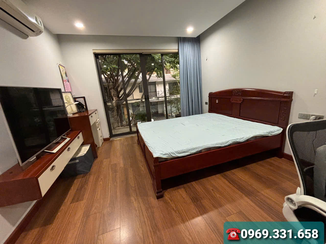 Biệt thự song lập 5 phòng ngủ, đủ đồ giá tốt bên Mimosa Ecopark cho thuê 5