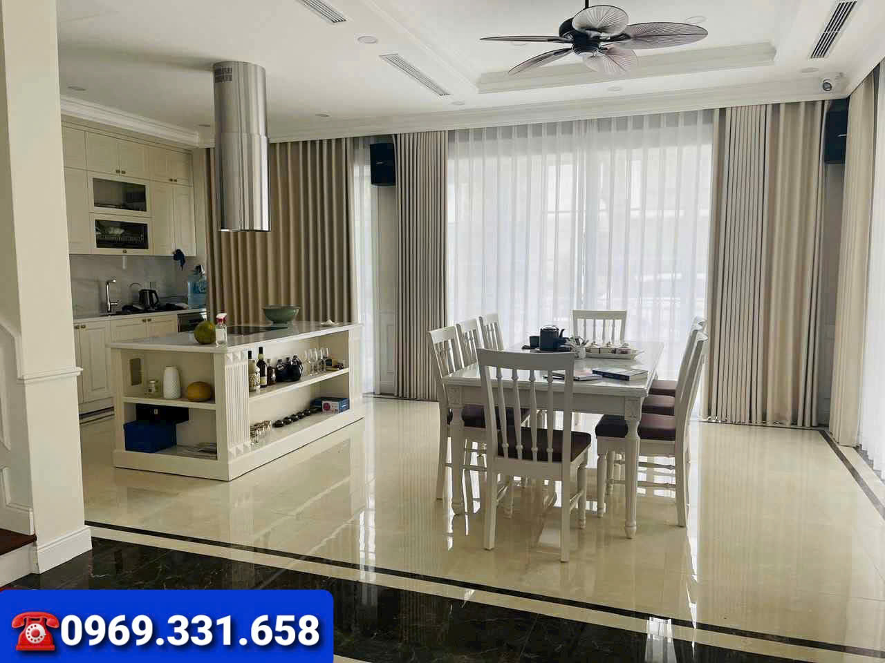 Biệt thự song lập căn góc, sân vườn rộng bên khu Marina Ecopark cần bán 1