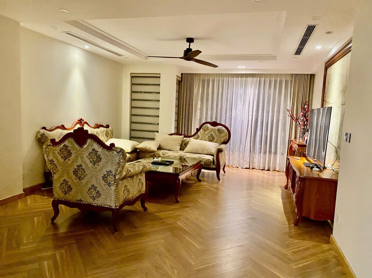 CẦN BÁN NHANH CĂN NHÀ PHỐ 100M2 ,FULL ĐỒ BÊN THỦY NGUYÊN ECOPARK 1
