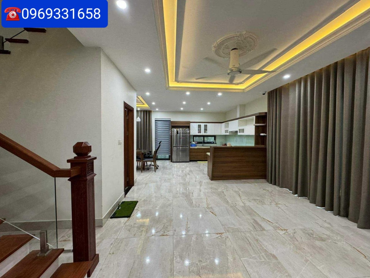 Căn BTSL sân vườn 4 phòng ngủ, full đồ bên khu Park river Ecopark cần cho thuê 4