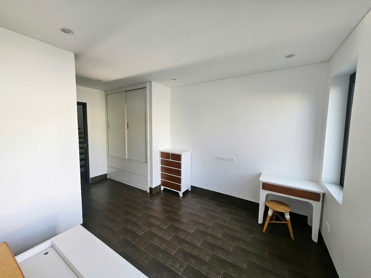 Cần chuyển nhượng căn nhà phố thảo nguyên 90m2, 4 phòng ngủ,đủ đồ đẹp 6