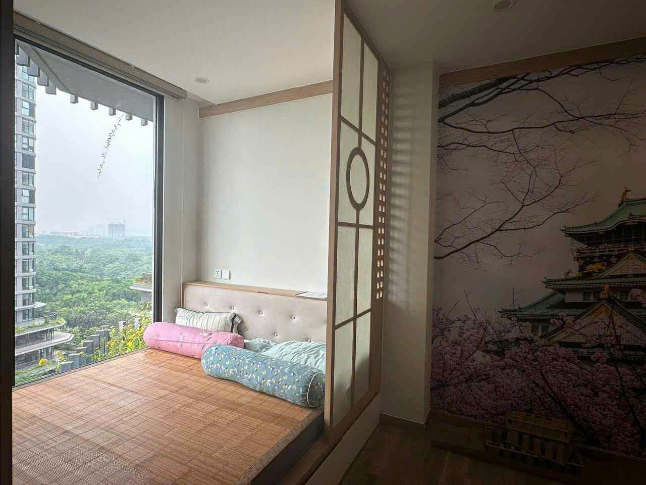 Căn hộ 3 phòng ngủ, đủ đồ thiết kế theo phong cách nhật bên tòa R2 Onsen Ecopark cho thuê 6