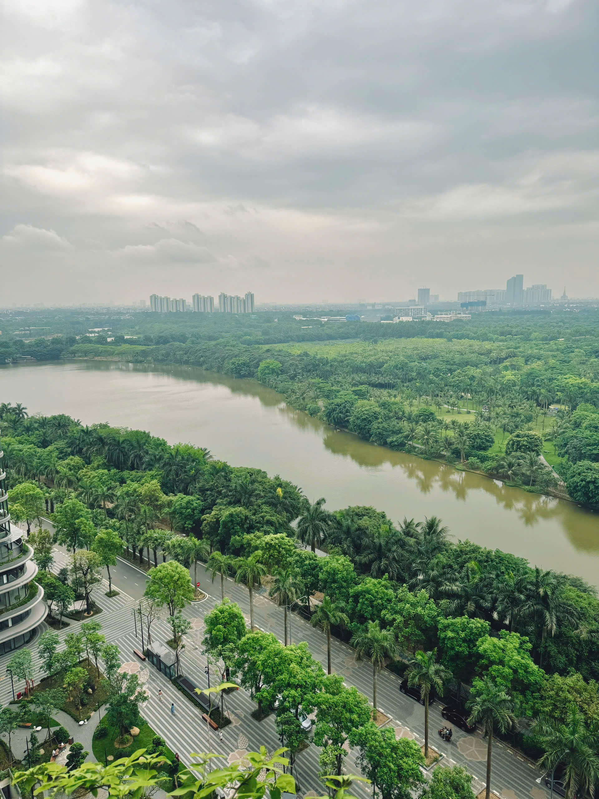 Căn hộ cao cấp 2 phòng ngủ, đầy đủ đồ đẹp bên tòa Landmark Ecopark cho thuê 1
