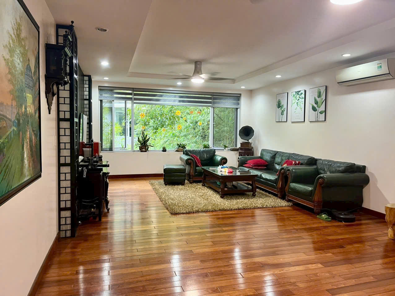 Căn nhà phố trúc 110m2,full đồ. giá tốt nhất khu cần bán 2