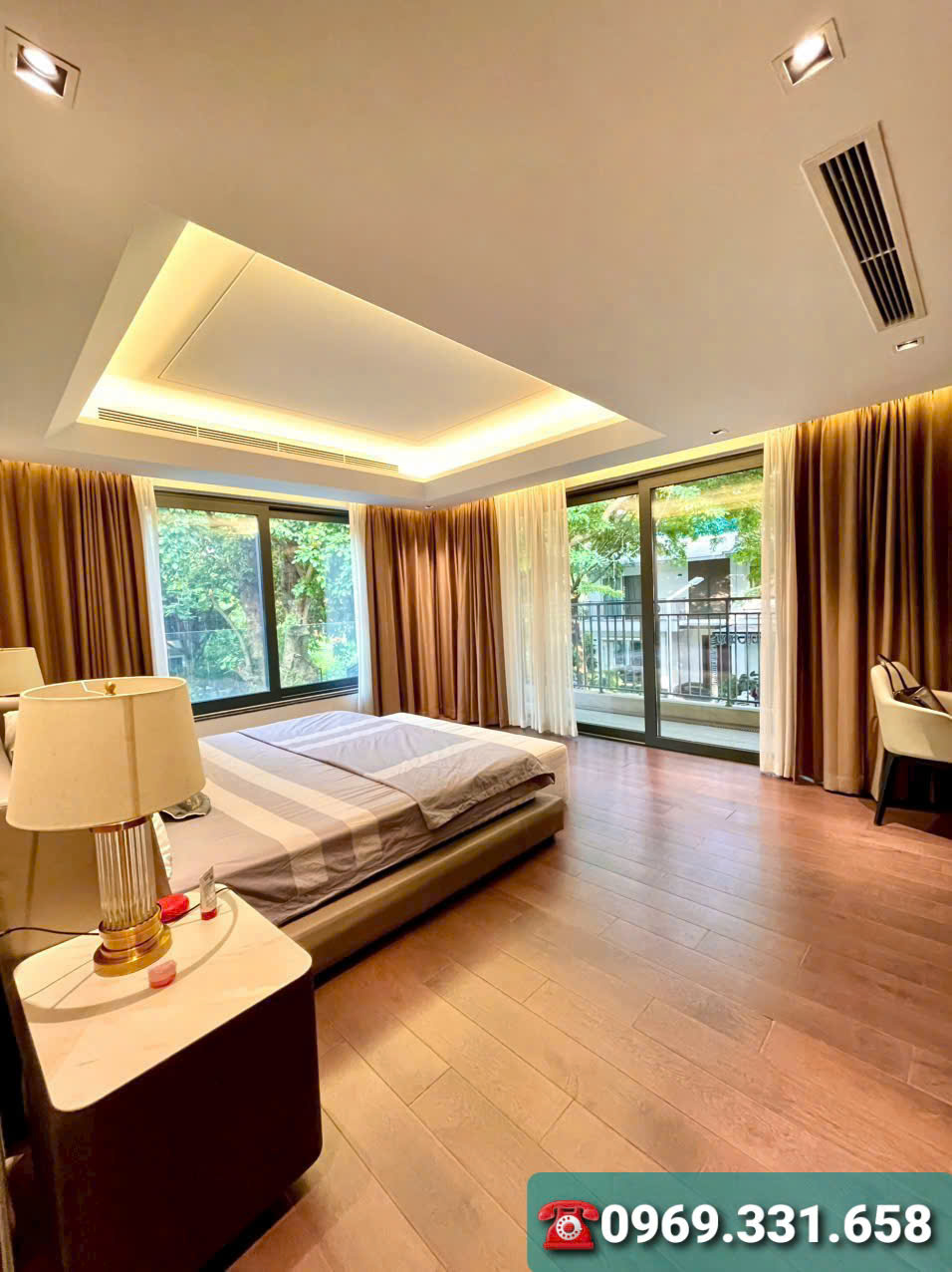 CHÍNH CHỦ GỬI BÁN CĂN BIỆT THỰ GÓC, FULL NỘI THẤT NHẬP KHẢU CAO CẤP BÊN MIMOSA ECOPARK 11