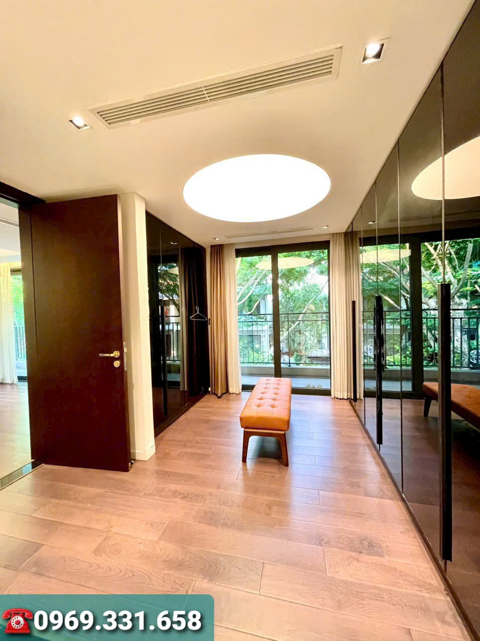 CHÍNH CHỦ GỬI BÁN CĂN BIỆT THỰ GÓC, FULL NỘI THẤT NHẬP KHẢU CAO CẤP BÊN MIMOSA ECOPARK 5