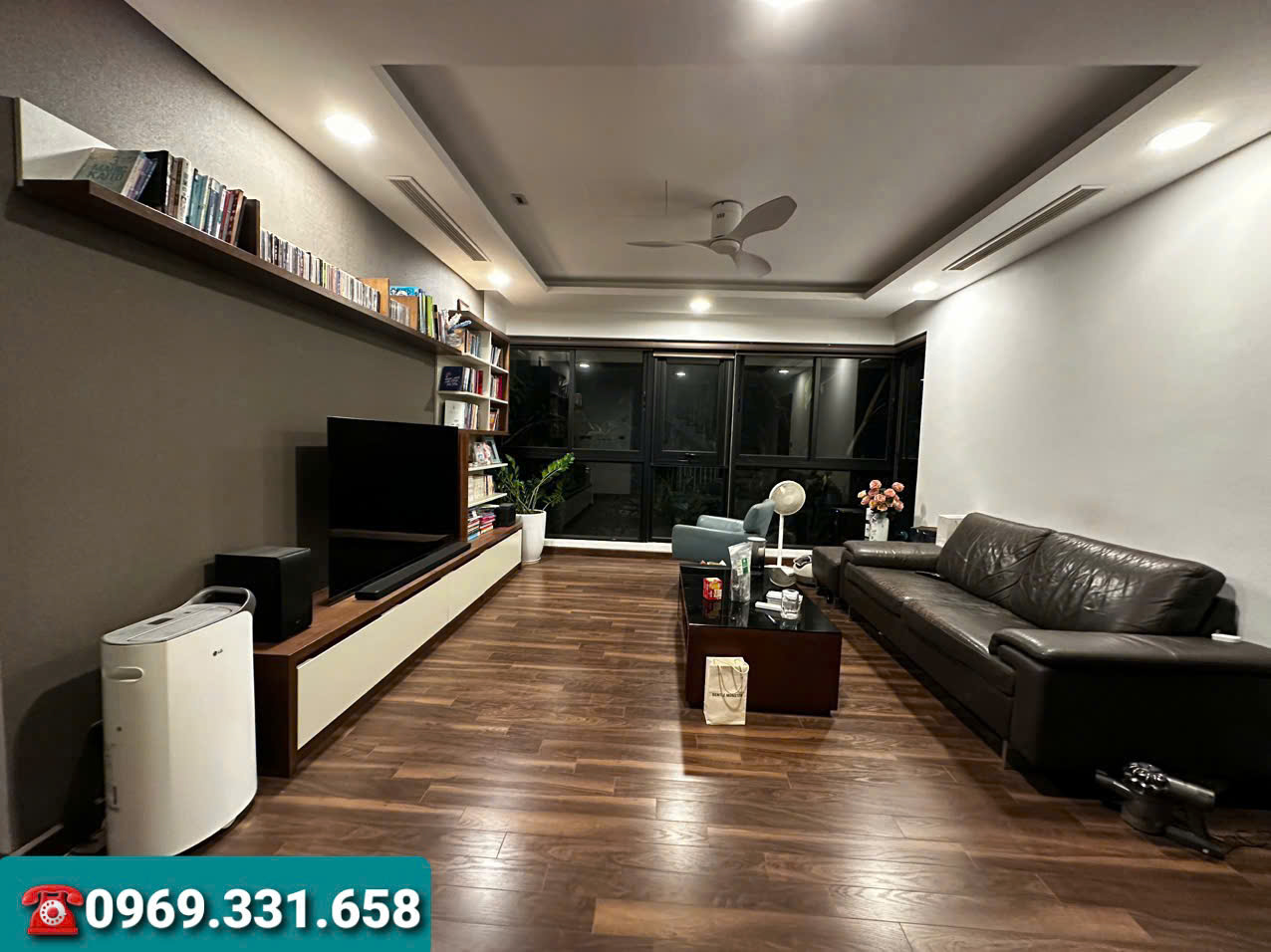 Chính chủ gửi bán căn biệt thự sân vườn rộng,đầy đủ đồ bên Mimosa Ecopark 2