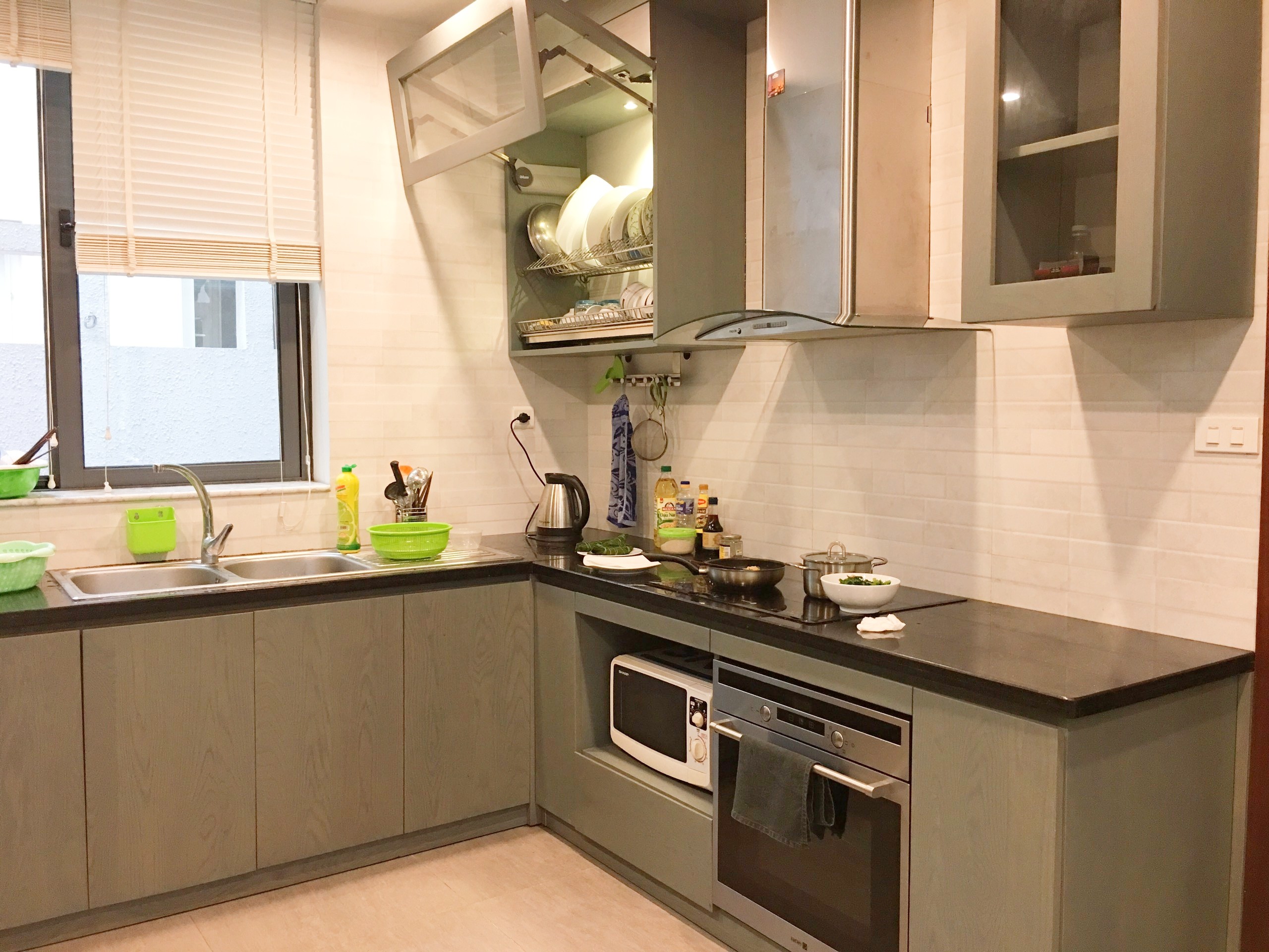 Cho thuê biệt thự 162m2 x 3 tầng khu Vườn Tùng Ecopark chỉ 30 triệu/tháng 4