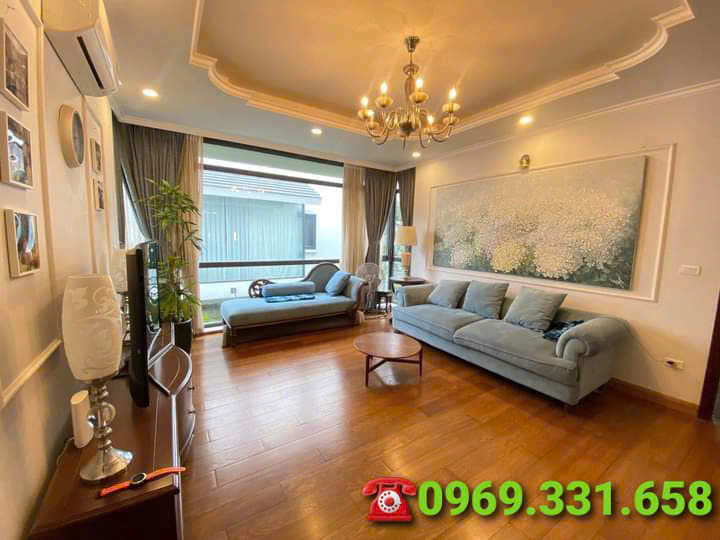 CHO THUÊ BIỆT THỰ 3 PHÒNG NGỦ,ĐỦ ĐỒ BÊN ECOPARK 7