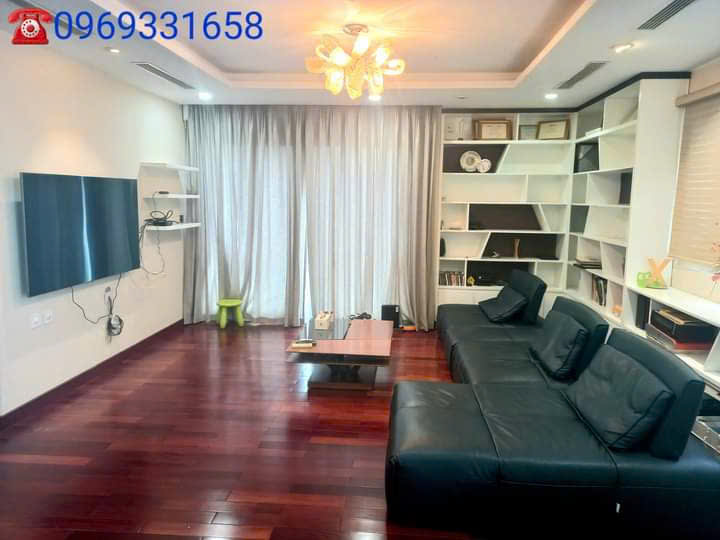 CHO THUÊ BIỆT THỰ ĐƠN LẬP VƯỜN MAI ECOPARK VĂN GIANG 1