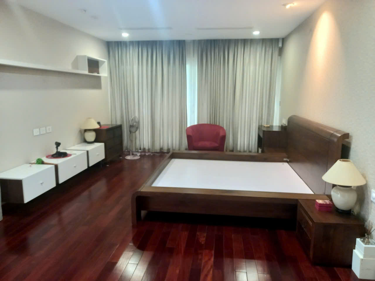 CHO THUÊ BIỆT THỰ ĐƠN LẬP VƯỜN MAI ECOPARK VĂN GIANG 13