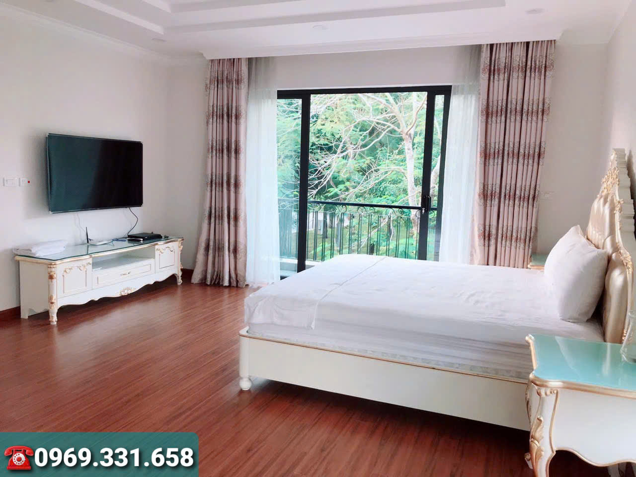 Cho thuê biệt thự sân vườn bên Park River, Ecopark Văn Giang, Hưng Yên. giá rẻ 5