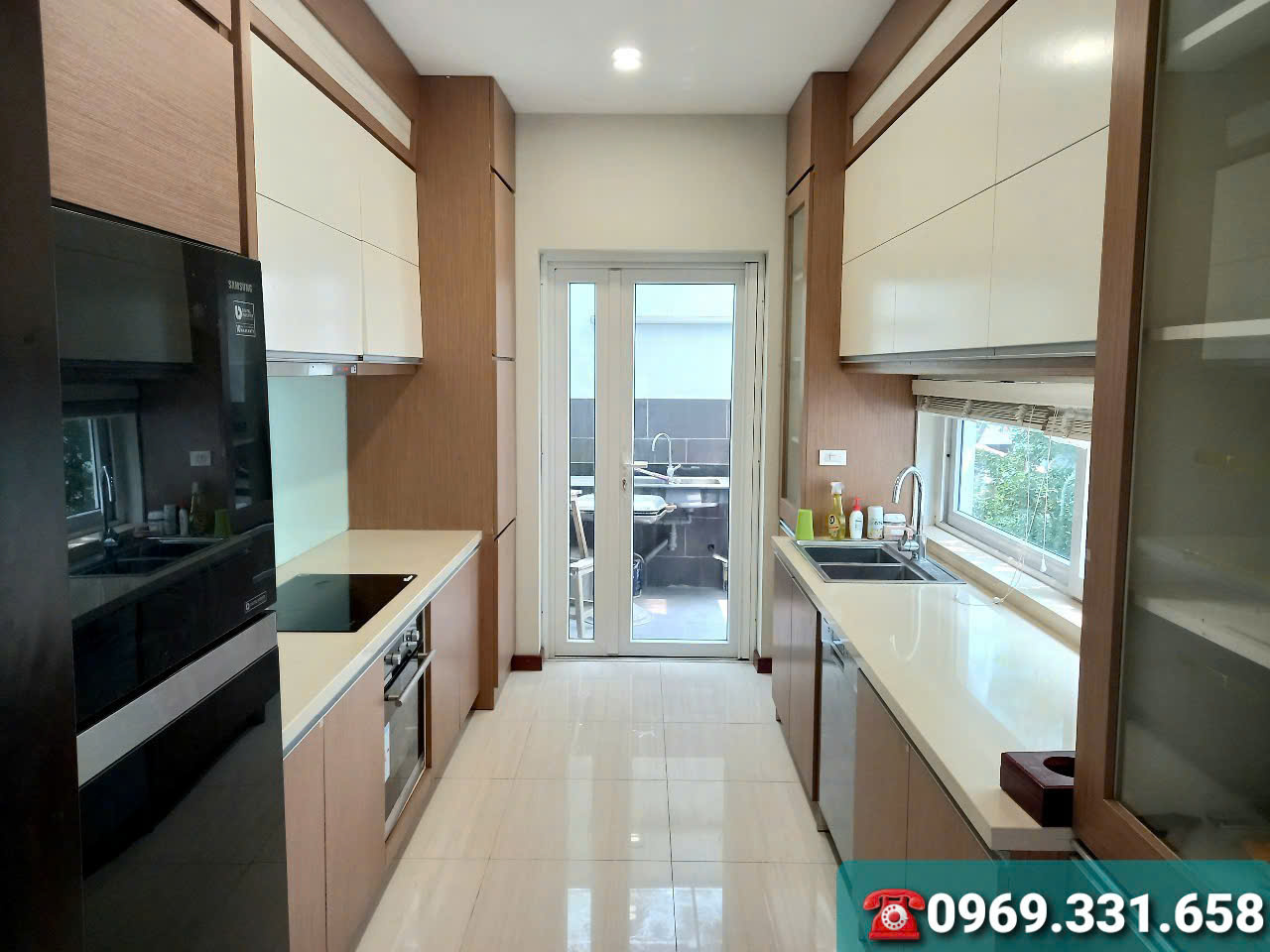 CHO THUÊ CĂN BIỆT THỰ ĐƠN LẬP SÂN VƯỜN RỘNG BÊN KHU VƯỜN TÙNG ECOPARK 2