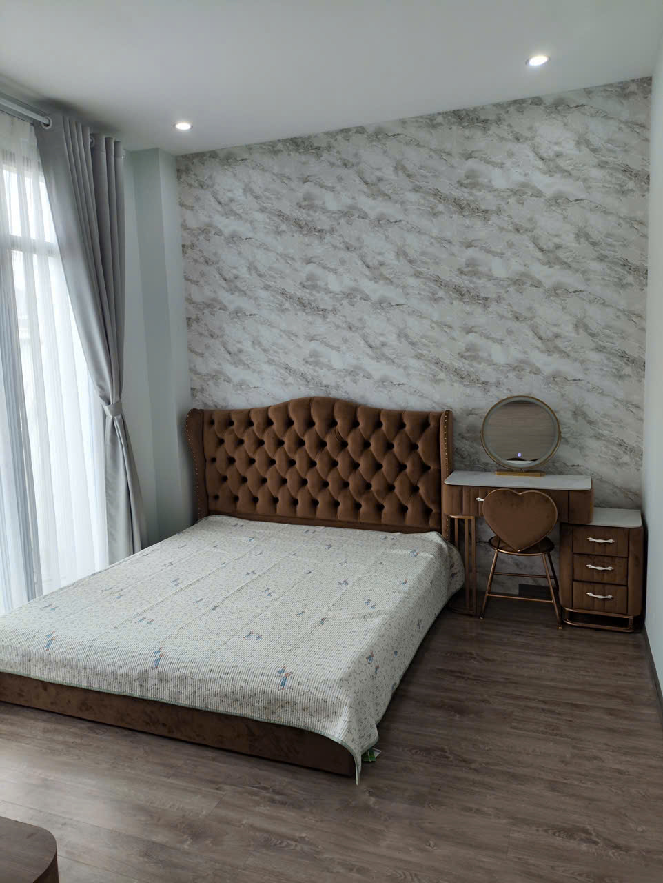 Cho thuê căn liền kề 3 phòng ngủ,đủ đồ giá rẻ bên khu sao biển Vinhomes Ocean park 1 9
