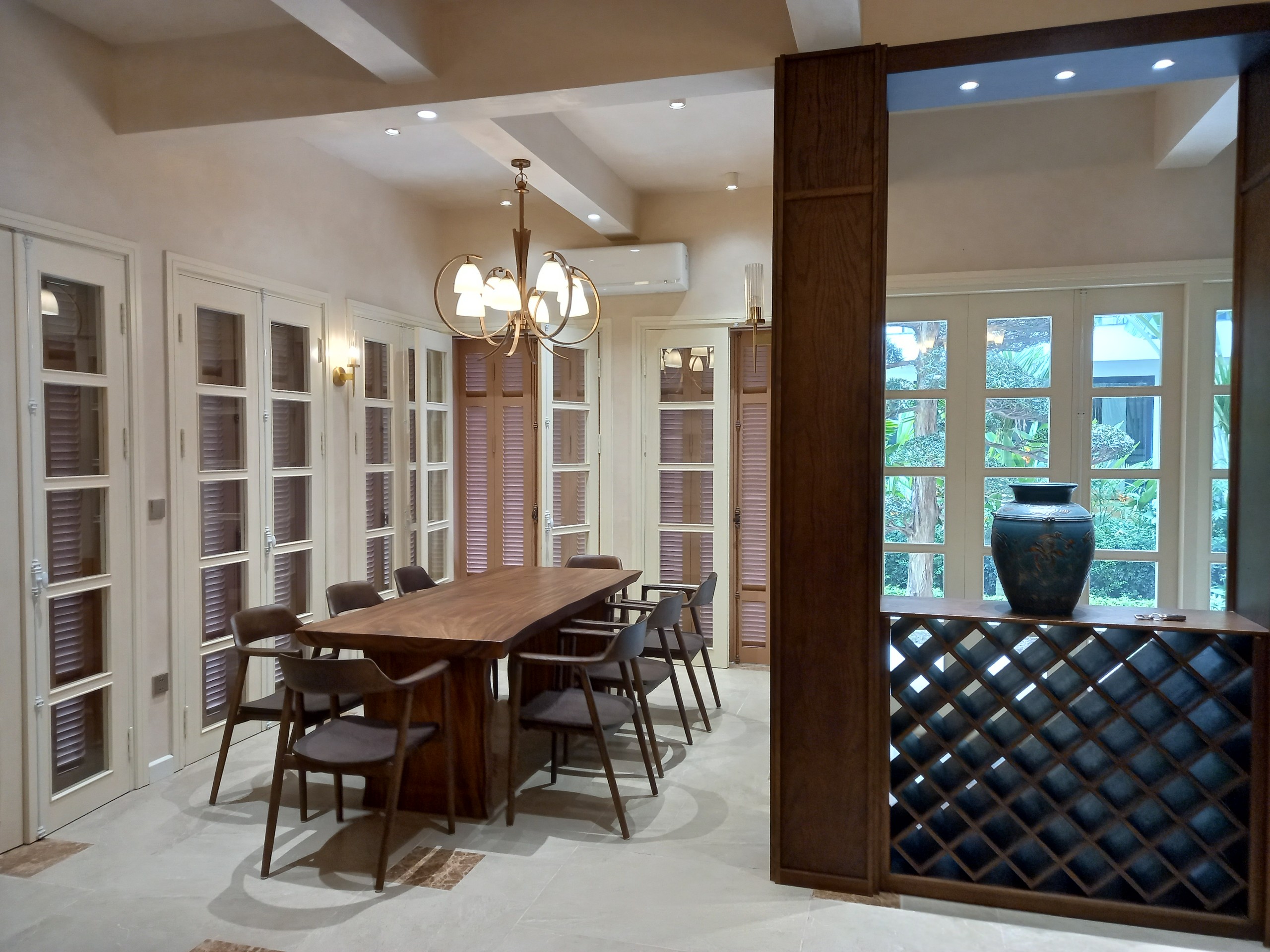 Green villa with 4 bedrooms in Park river 7