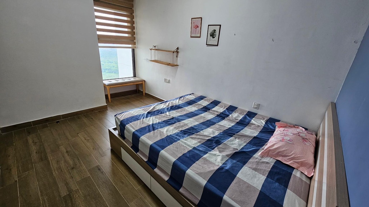 High floor 2 bedrooms apartment in Sky 2 building 5