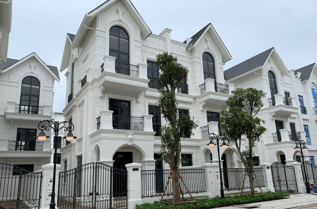 Chính chủ cho thuê shophouse San Hô Vinhomes Ocean Park Gia Lâm, hướng Bắc, diện tích 98m2 giá tốt