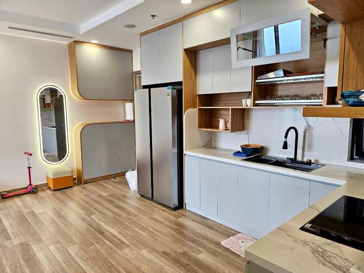 New 3 bedrooms apartment has big balcony in Solforest 2