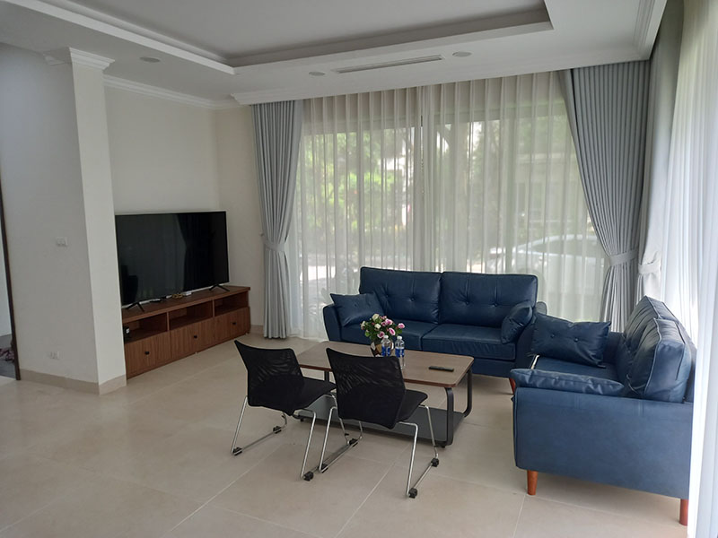 New 4 bedrooms villa to rent in ecopark, park river 1