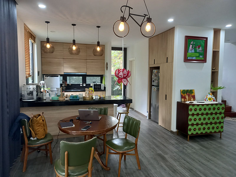 Newly renovated villa in Mimosa , 4 bedrooms close to clubhouse 5
