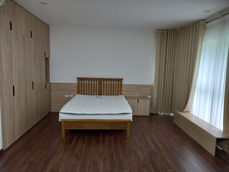 Newly renovated villa in Mimosa , 4 bedrooms close to clubhouse 7