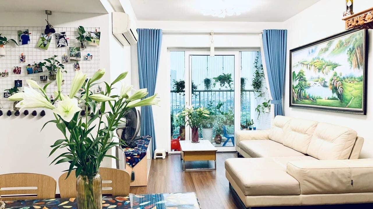 Bá căn hộ tòa D rừng cọ , 92m2 , 3 phòng ngủ , view bể bơi