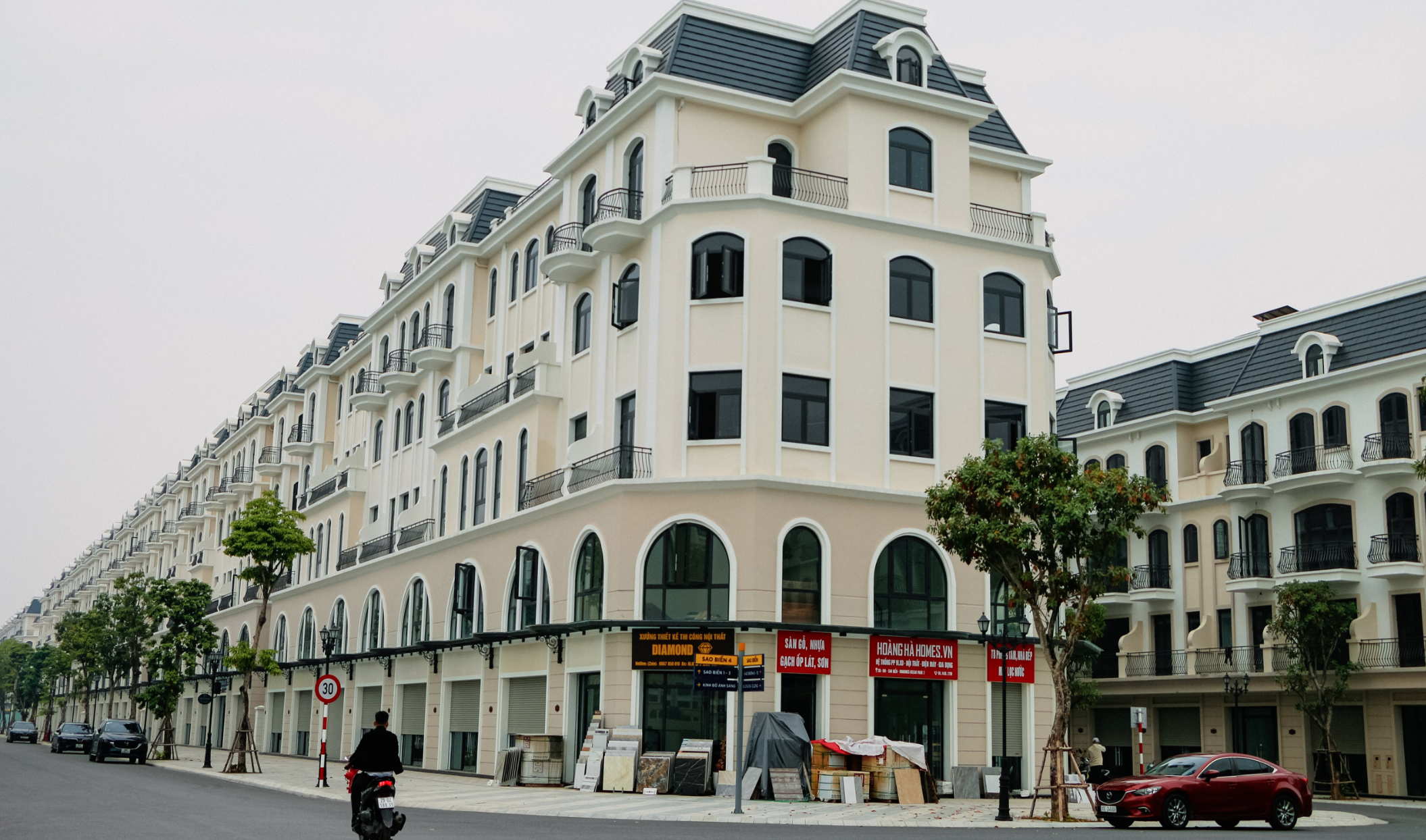 Bán căn góc shophouse Sao Biển 7 hướng Đông Nam, giao cắt Sao Biển 4 đối diện CV tại Vinhomes Ocean Park 2 Hưng Yên - Diện tích: 102m2