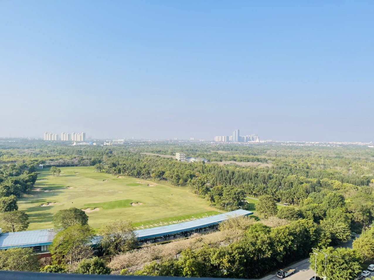 Bán căn hộ view sân golf 2 phòng ngủ tại tòa Lake 1