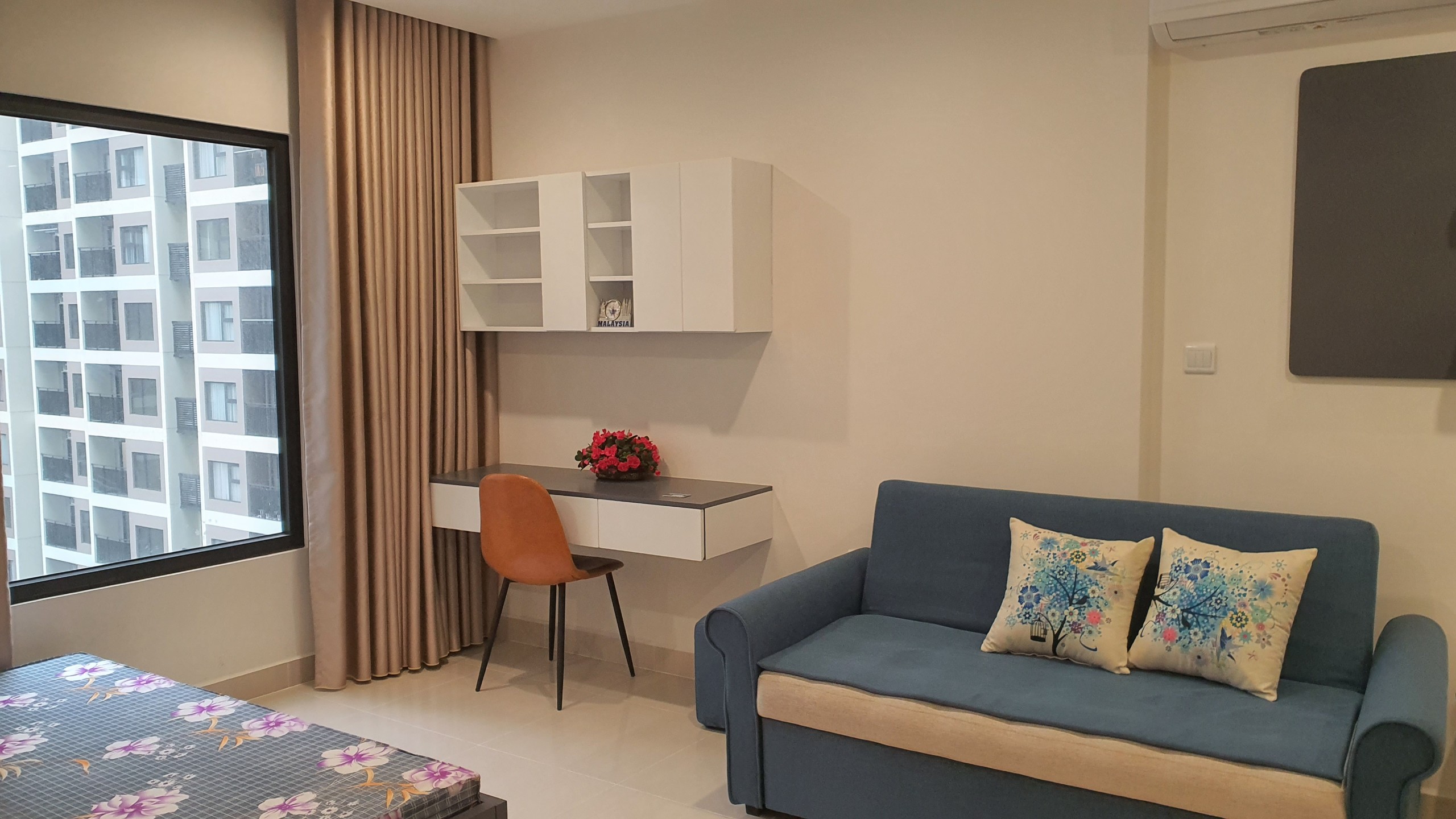 Bán nhanh căn hộ Studio diện tích 38m2 full đồ toà S1.09 Vinhomes Ocean Park Gia Lâm