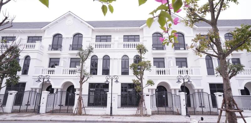 Bán shophouse căn góc 3 mặt thoáng tại đại lộ Ngọc Trai phân khu Chà Là hướng chính bắc - Vinhomes Ocean Park 2 - 164m2