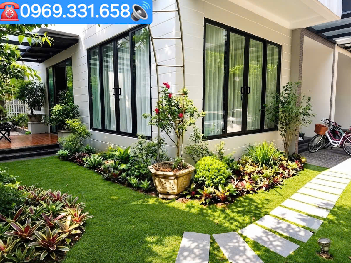 Biệt Thự Song lập Sân vườn, 4 phòng Ngủ, Đầy Đủ Đồ Đẹp Bên Khu Marina Ecopark Cần Cho Thuê