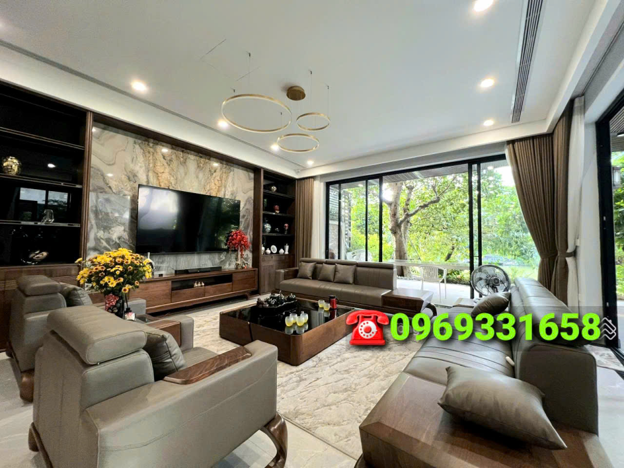 Cần cho thuê căn Biệt thự nội thất sang trọng bên khu BT Đảo Ecopark