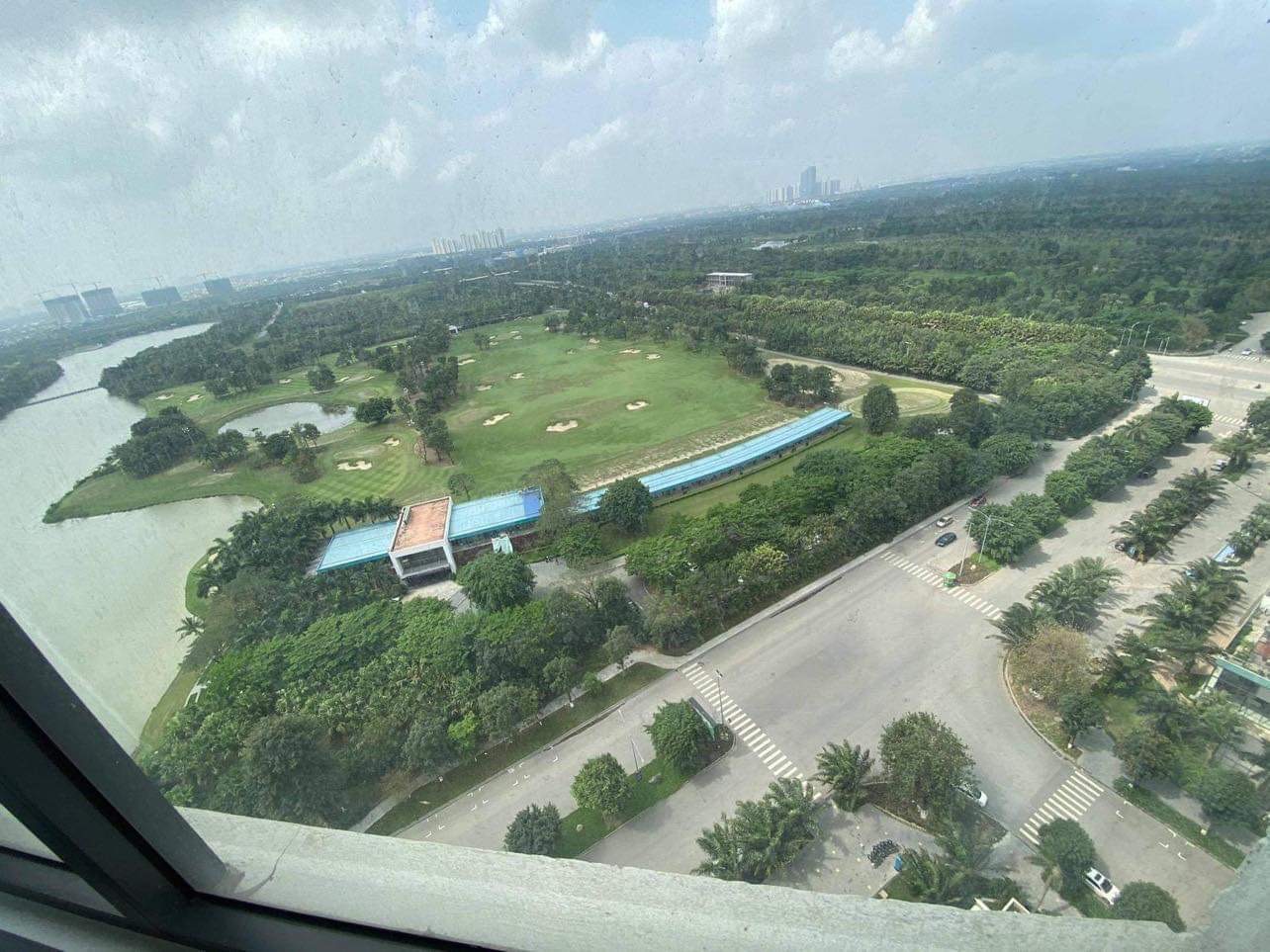 Căn hộ view hồ Lake 1 cần bán , 69m với 2 phòng ngủ