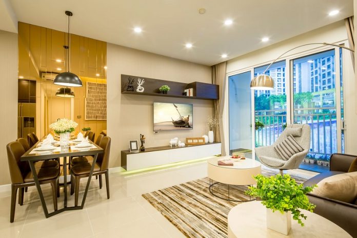 Chính chủ gửi bán căn hộ 3 phòng ngủ toà R2.09 Vinhomes Ocean Park đủ đồ hướng Tây view đẹp