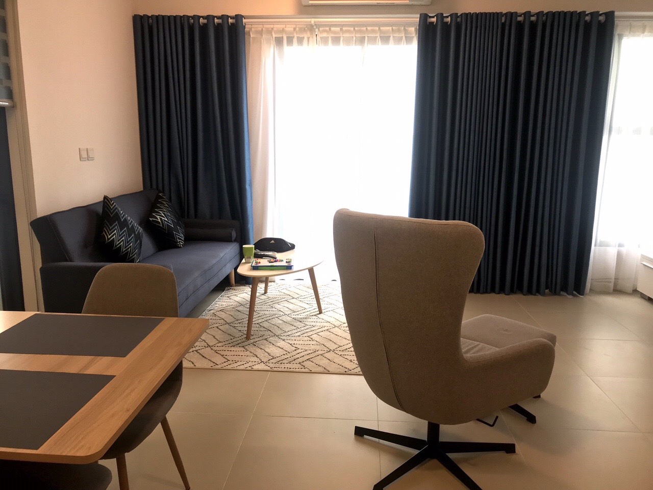 CHÍNH CHỦ GỬI BÁN CĂN HỘ 60M2, 2PN, FULL ĐỒ TẠI TÒA SKY 3 ECOPARK